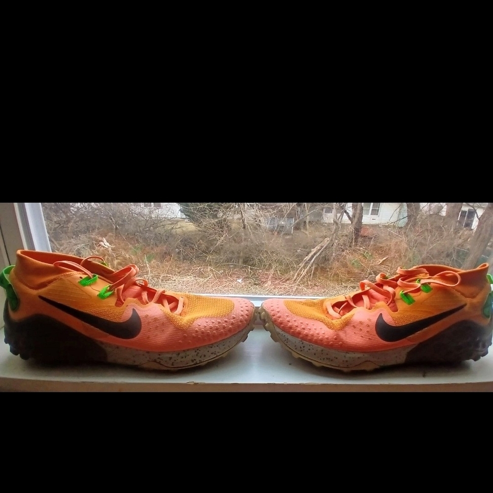 Nike Mens Bright Orange and Green Sneakers